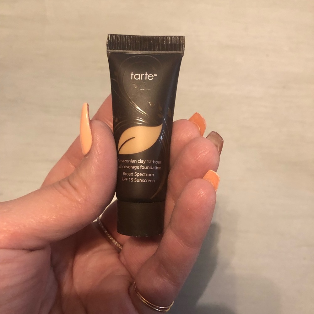 Tarte Amazonian Clay Foundation